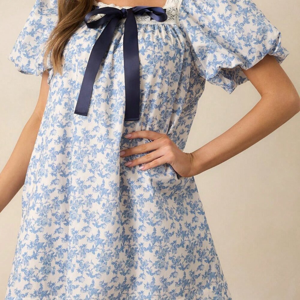 Blue Cute Women's Casual Floral Mini Dress - Picture 5 of 5